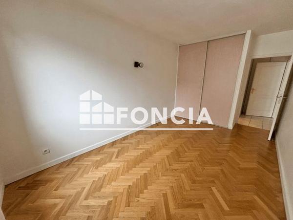 Location Appartement 4 pièces 105.7 m² - 38 RUE BOSSUET Lyon 69006