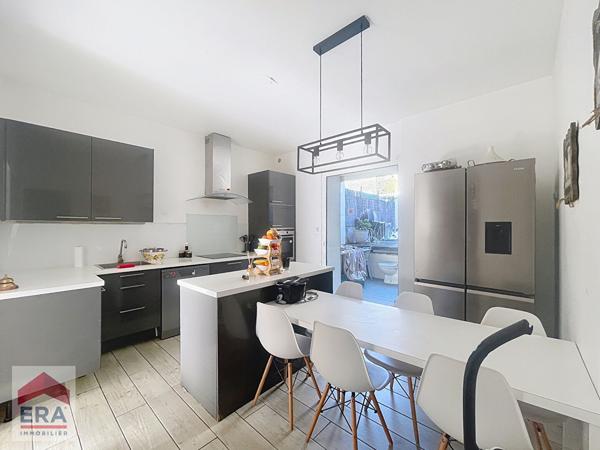 A VENDRE MARSEILLE 13014 CLAIR SOLEIL BON SECOURS MAISON T5 JARDIN PISCINE GARAGE