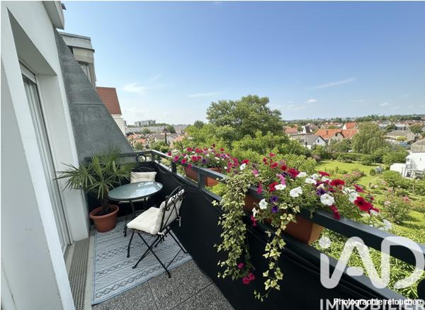 Appartement à vendre 3 pièces 53,56 m² Le Blanc-Mesnil