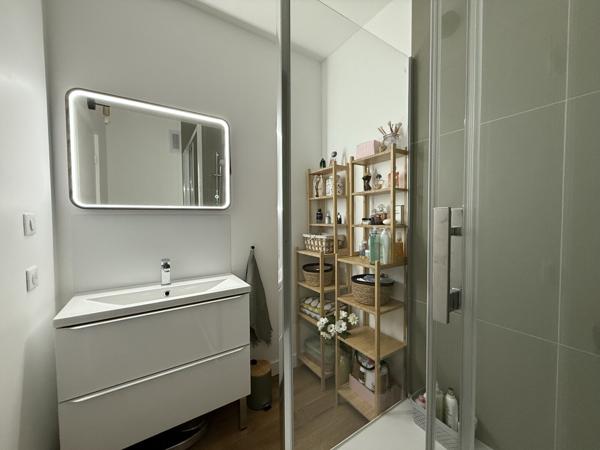 Appartement dans résidence avec ascenseur - 3 chambres