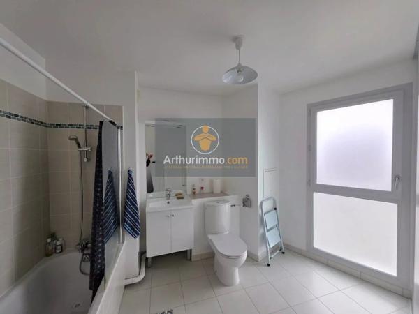 Vente                                                      Appartement
                        
                     2 pièces                      48 m2                     à Villiers-le-Bel