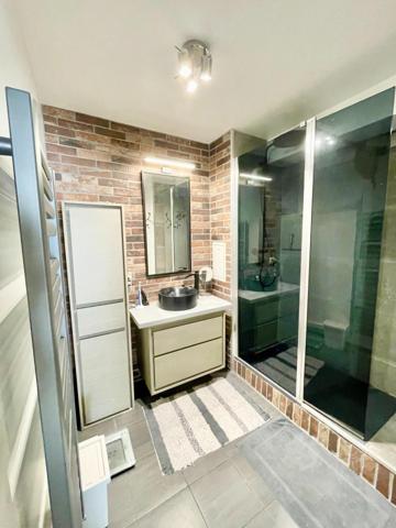 Charmant Appartement T4 - 68 m² à  Athis-mons avec une place de parking couverte