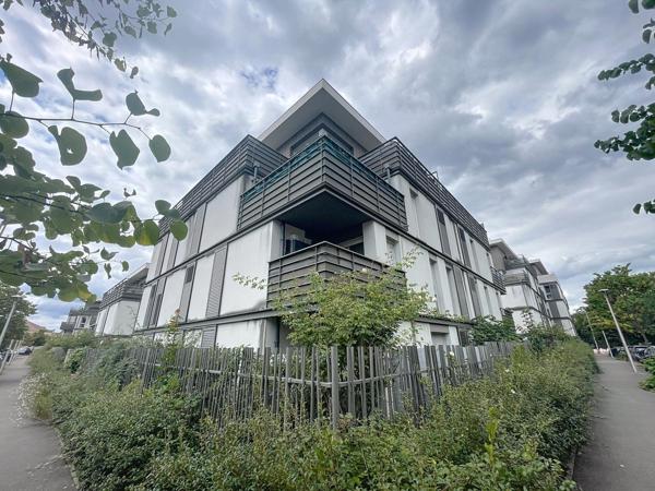 Charmant Appartement T4 - 68 m² à  Athis-mons avec une place de parking couverte
