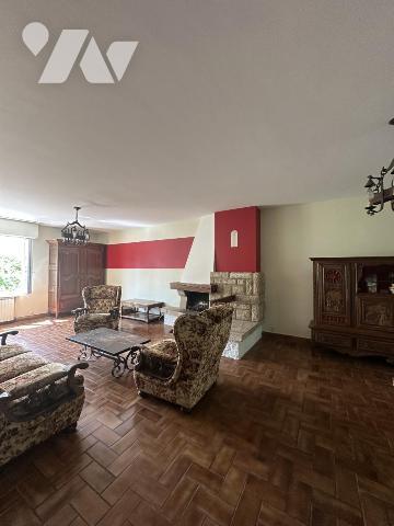 Au cœur de la ville maison 170 m²