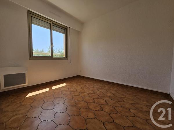 Appartement F3 à vendre  3 pièces - 39,94 m2 ST MANDRIER SUR MER - 83