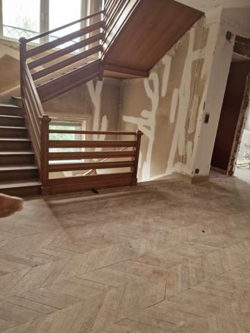 Immeuble à vendre proche EPINAL (88) Ensemble immobilier T10 à rénover avec dépendances / 1172 m2 de terrain