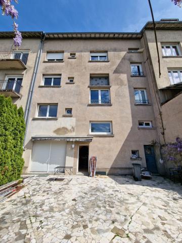 Immeuble à vendre proche EPINAL (88) Ensemble immobilier T10 à rénover avec dépendances / 1172 m2 de terrain