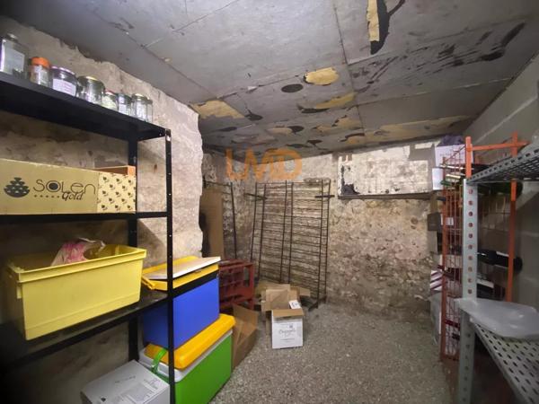 Maison de bourg - T5 - Cour- Proche Commodités -