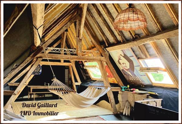 Maison de bourg - T5 - Cour- Proche Commodités -