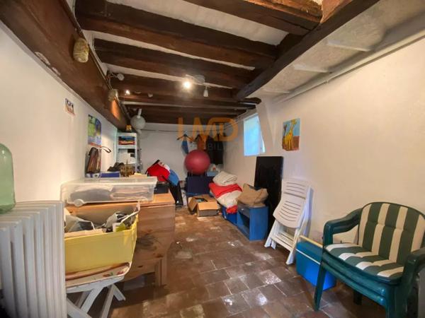 Maison de bourg - T5 - Cour- Proche Commodités -