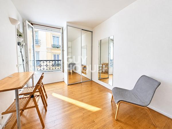 Appartement Paris 1 pièce(s) 15.70 m2