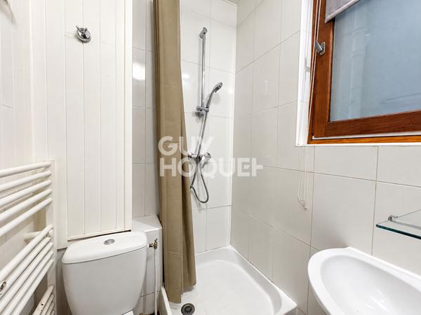 Appartement Paris 1 pièce(s) 15.70 m2