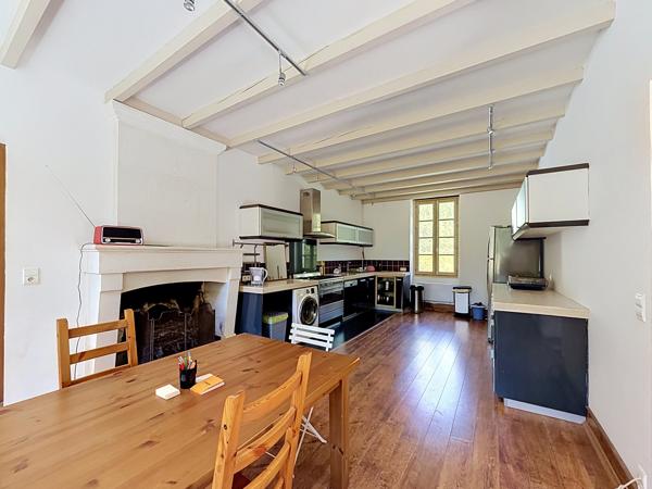 SECTEUR BARBEZIEUX Ancien moulin restauré sur plus de 7 hectares