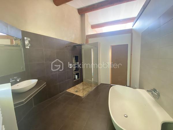 Maison de village de 122 m²