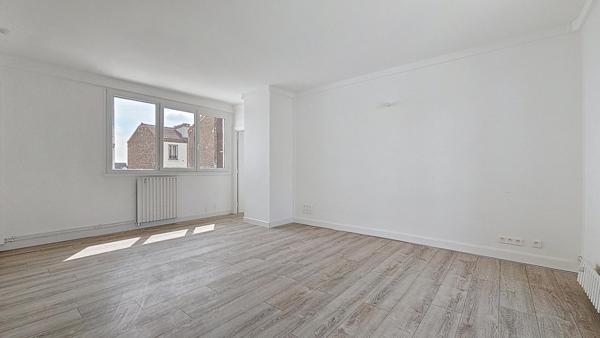 APPT 85M2 AVEC TERRASSE EN PLEIN CENTRE DES LILAS