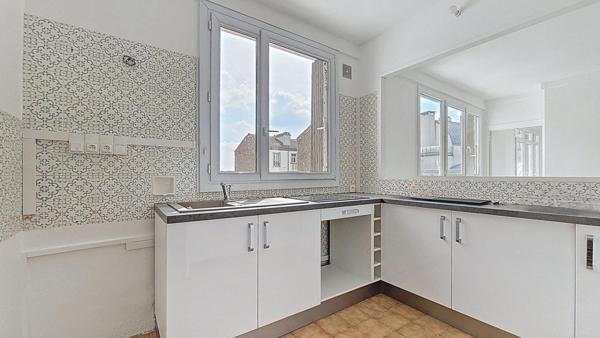 APPT 85M2 AVEC TERRASSE EN PLEIN CENTRE DES LILAS