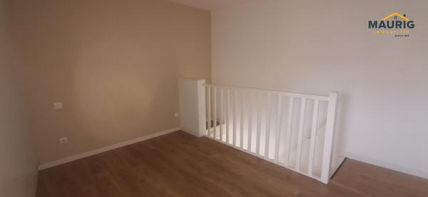 Appartement avec terrasse à louer 430 € par mois à Sainte-Bazeille