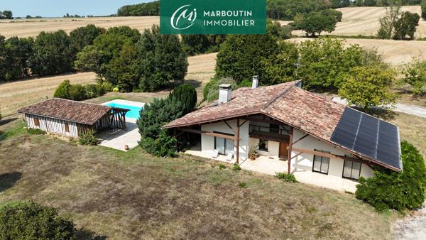 Maison 6 pièce(s) 3 chambre(s) 240 m²