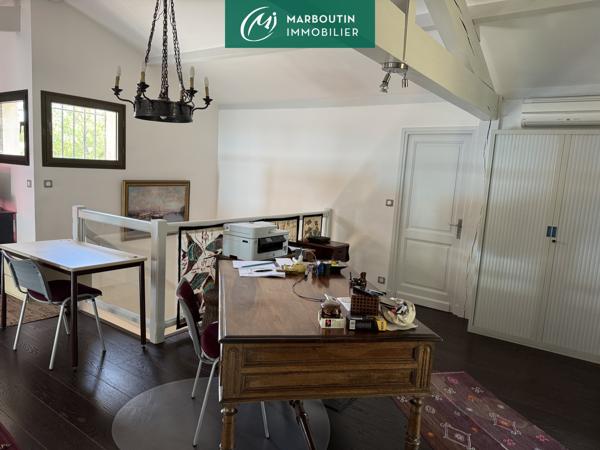 Maison 6 pièce(s) 3 chambre(s) 240 m²