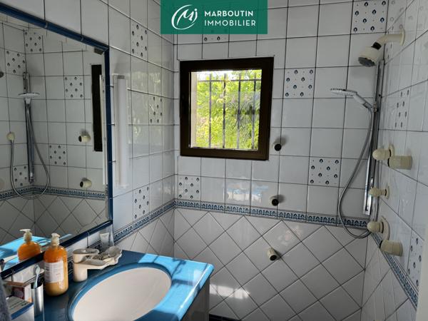 Maison 6 pièce(s) 3 chambre(s) 240 m²