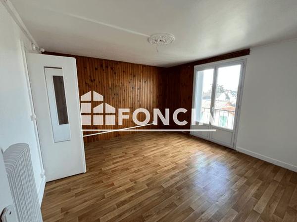Location Appartement 3 pièces 50 m² - 4 RUE PIERRE BARBERET Le Perreux 94170