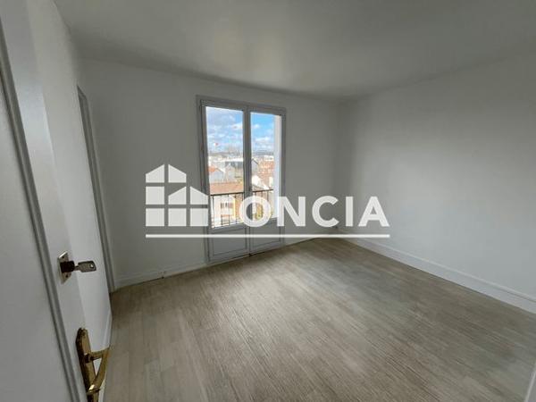 Location Appartement 3 pièces 50 m² - 4 RUE PIERRE BARBERET Le Perreux 94170