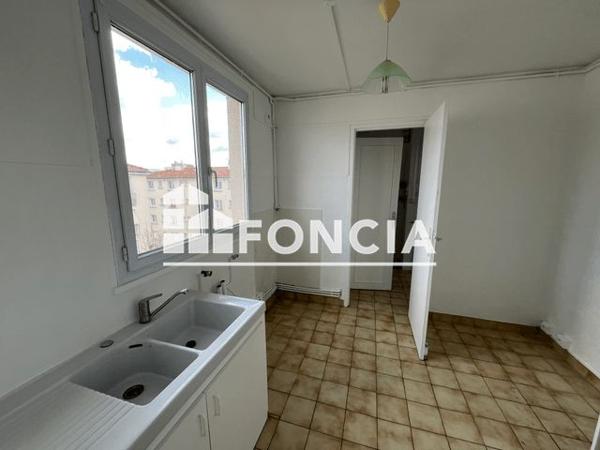 Location Appartement 3 pièces 50 m² - 4 RUE PIERRE BARBERET Le Perreux 94170