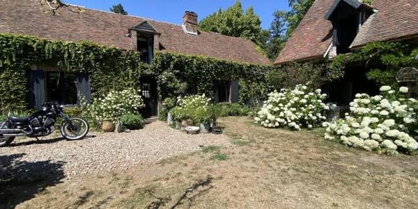 Verneuil sur avre Fermette 3 chambres avec dépendances