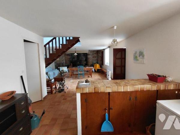 EN EXCLUSIVITÉ CHEZ VOTRE NOTAIRE
Maison en pierre à vendre à Langoëlan (56160) - Morbihan

...