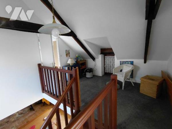 EN EXCLUSIVITÉ CHEZ VOTRE NOTAIRE
Maison en pierre à vendre à Langoëlan (56160) - Morbihan

...