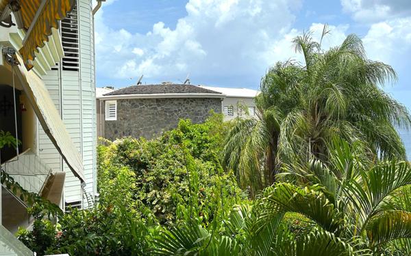 Appartement à vendre    5 pièces • 146,28 m2 Schoelcher