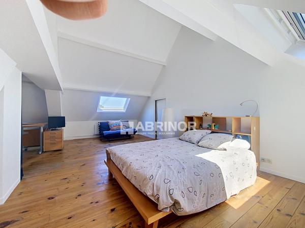 MASION DE VILLE 260M² AVEC GARAGE ET GRANDE TERRASSE WASQUEHAL