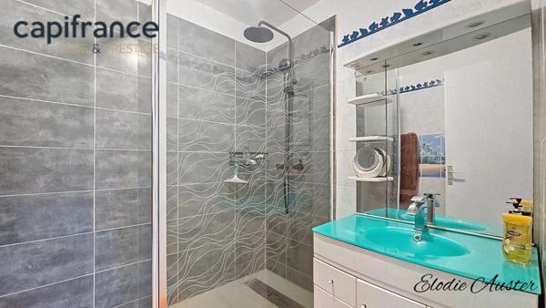 Villa spacieuse T6 avec piscine et son appartement T3 secteur calme