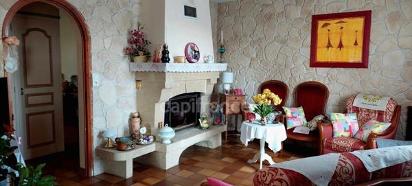 Maison à vendre 6 pièces à Fontenay le Comte (85) avec terrain à bâtir