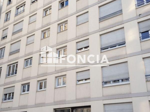 Location Studio 26.8 m² - 10 ROND-POINT DE L'ESPLANADE Strasbourg 67000