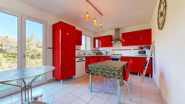 Maison contemporaine - Saint-cyprien Maison de plain-pied située au calme