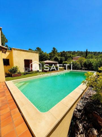 villa de plain pied avec joli jardin