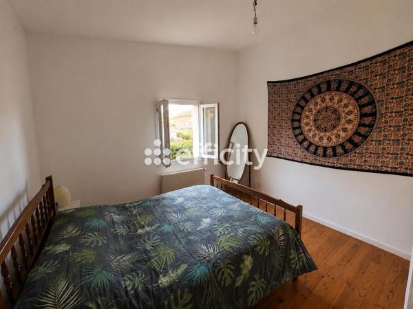 Maison
         6 pièces
        - 165 m² Exclusivité 190 000 € *