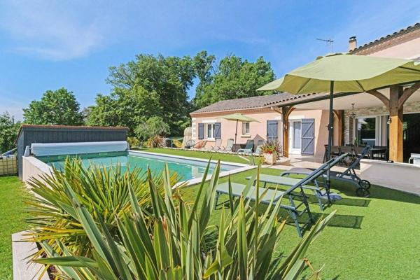 MAISON FAMILIALE D’EXCEPTION AUX PORTES DE PÉRIGUEUX