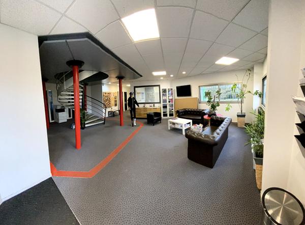 A LOUER : 1 (ou 2 ) bureau(x) privatif(s) + Espaces Communs - RAGON, Nord de Nantes