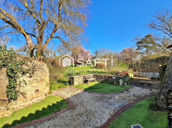 Maison Pierre 145m² - Grand Terrain 2585m² – Pompe à chaleur -  Puits