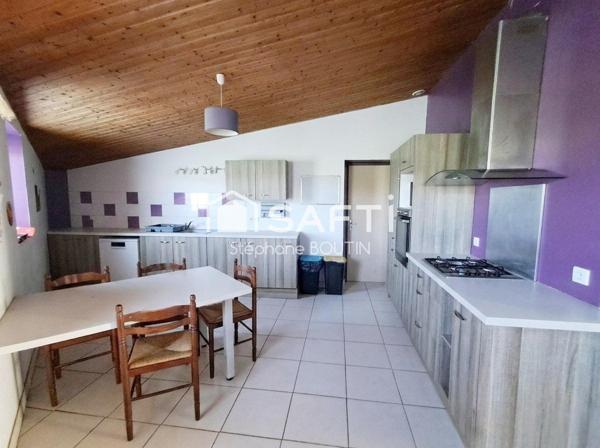 Maison Pierre 145m² - Grand Terrain 2585m² – Pompe à chaleur -  Puits