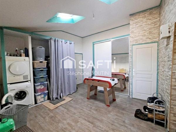 Maison Pierre 145m² - Grand Terrain 2585m² – Pompe à chaleur -  Puits