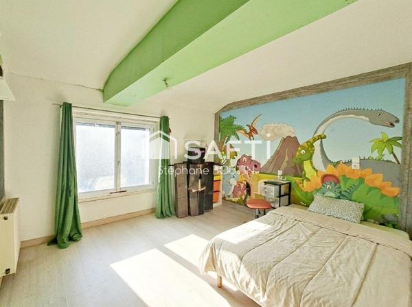 Maison Pierre 145m² - Grand Terrain 2585m² – Pompe à chaleur -  Puits