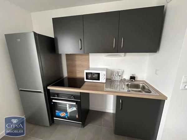 Appartement à louer 2 pièces 47m² Cholet (49300)