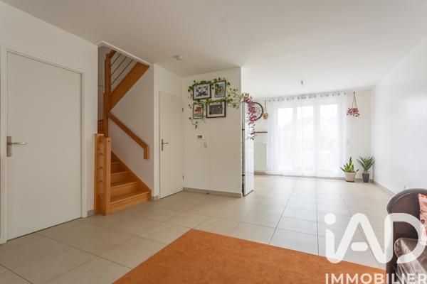 Maison à vendre 5 pièces 91 m² Chevry-Cossigny