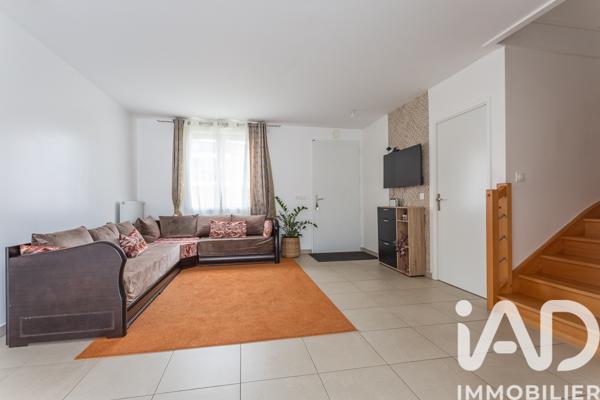 Maison à vendre 5 pièces 91 m² Chevry-Cossigny