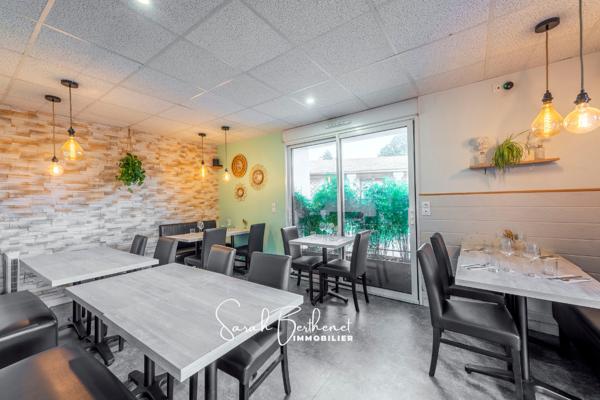 Fonds De Commerce - 53 m²