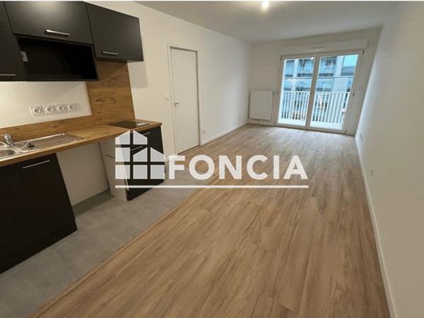 Location Appartement 2 pièces 37.97 m² - VENELLE CHARLOTTE PERRIAND Rouen 76000