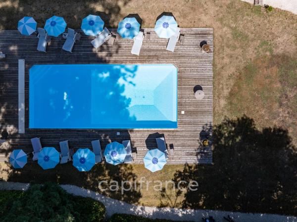 PROPRIÉTÉ D’EXCEPTION EN BORD DE RIVIÈRE – ANCIEN MOULIN RESTAURÉ À 6 KM DE BRIVE-LA-GAILLARDE